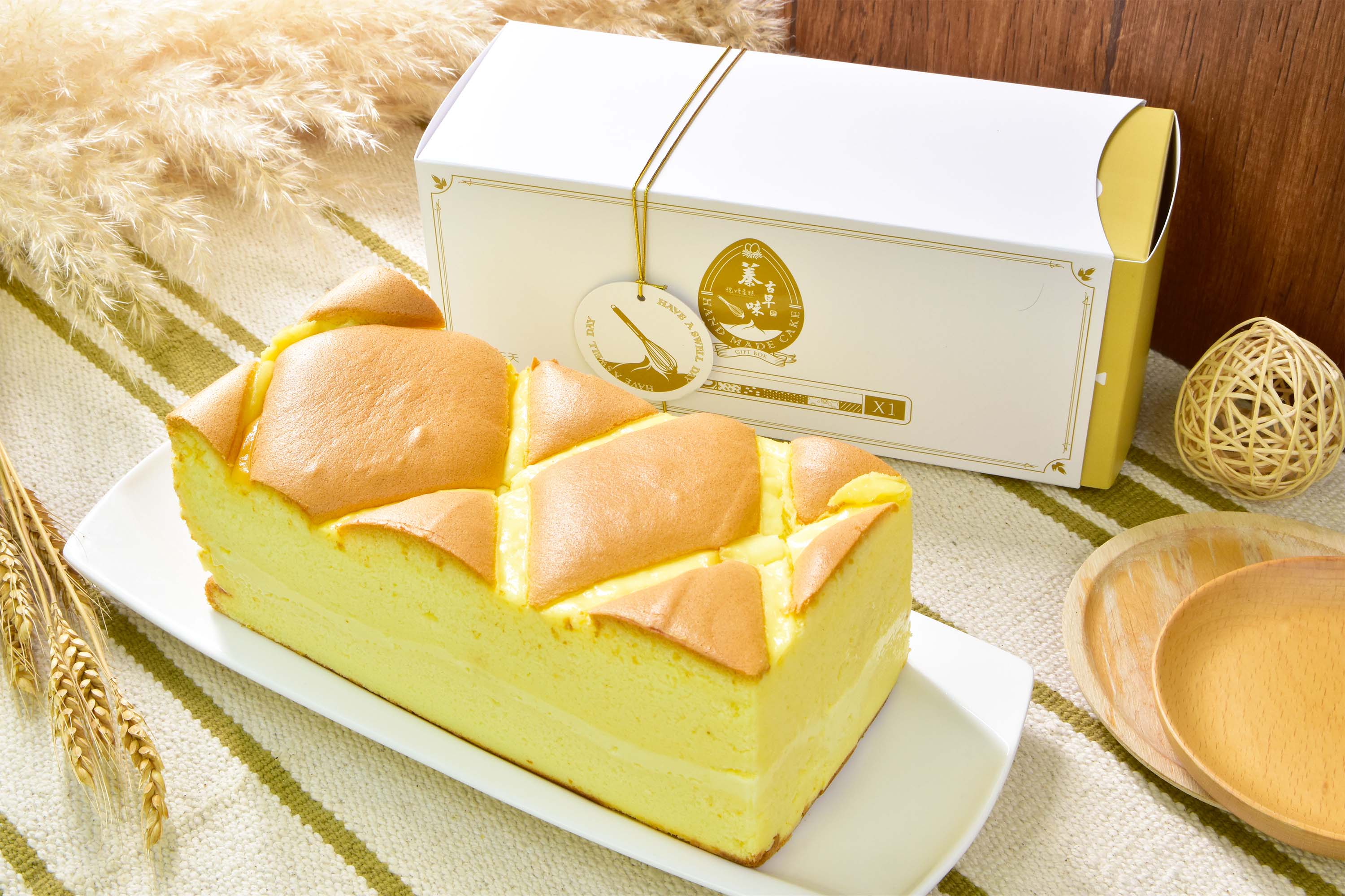 一款简单朴素的经典玉枕古早味蛋糕 吃起来满满的蛋奶香味__万家热线-安徽门户网站